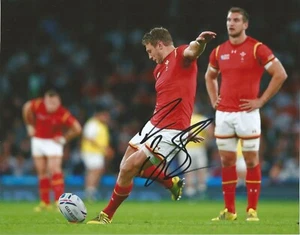 WALES & NORTHAMPTON SAINTS RUGBY UNION: DAN BIGGAR SIGNIERT 10x8 ACTIONFOTO + COA - Bild 1 von 1