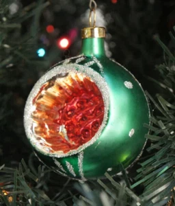 Vintage Reflector Refractor Indent Mercury Glass Christmas Ornament - Picture 1 of 9
