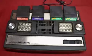 Console videogioco arcade TV Mattel Intellivision vintage *FUNZIONA + 4 GIOCHI - Foto 1 di 24