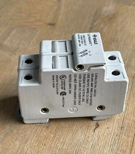 GOULD ULTRASAFE USCC2 SICHERUNGSHALTER 2 POLIG 30A 600V MIT FNQ-R-4 SICHERUNGEN - Bild 1 von 6