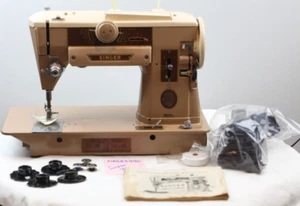 Singer 401a Nähmaschine mit Pedal Handnocken Stichmuster - Schräg 0 Matic - Bild 1 von 20