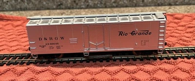 Walthers 931-1482 HO Denver & Rio Grande Western Track Cleaning Boxcar #69035 - Image 1 of 4