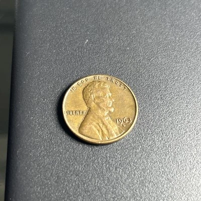 1963 D Lincoln Memorial Penny "L" & "In God We Trust" on Rim Error - Image 1 of 3