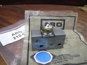 ARO Ingersoll Rand Short Ball Roller Limit Valve part # 212-C - Picture 1 of 6