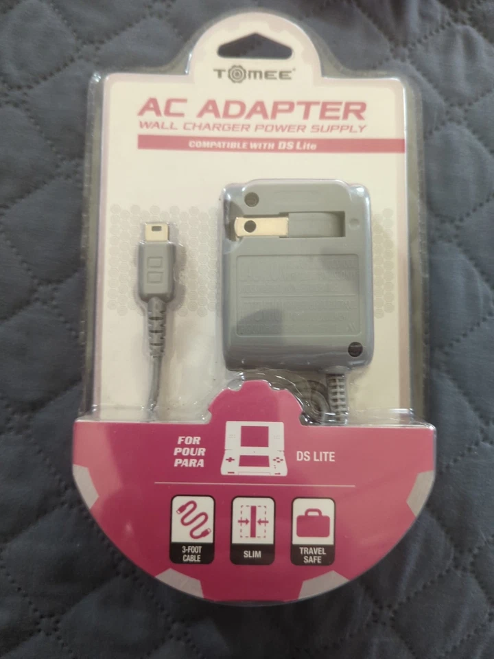 Cargador adaptador de corriente alterna TOMEE para Nintendo DS LITE puntas plegables nuevo Foto 1 de 2