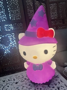 Figura enchufable Hello Kitty GRANDE molde soplado iluminado escultura de Halloween 22 pulgadas - Imagen 1 de 4