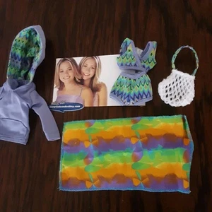 Mattel Mary Kate and Ashley Olson Doll Y2K Bathing Suit Outfit EUC #26563 - Picture 1 of 4