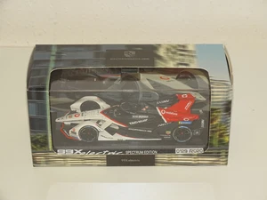 Minichamps 1:43 Porsche 99X electric Sprectrum Edition sin usar en embalaje original - Imagen 1 de 3