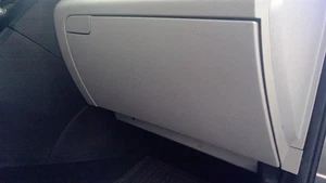 OPTIMAKIA 2015 Glove Box 1617040 - Bild 1 von 12