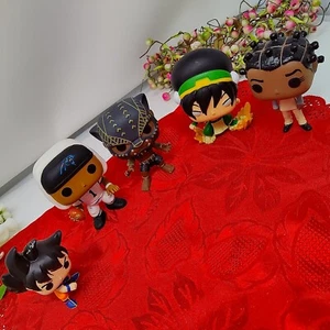 5X Funko Pop Loose Mixed Lot Goku Cam Newton Blk Panther Orange New Black - Picture 1 of 14