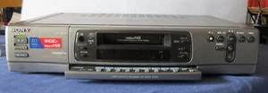 Sony EV-BH10 Hi-8 Video Cassette Recorder Hi-8 Video Cassette Deck vintage rare - Bild 1 von 12