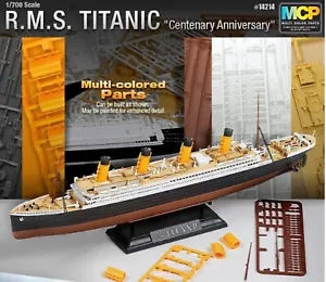Academy R.M.S. Titanic "Centenario Aniversario" 1/700 Escala Plástico Modelo Kit - Imagen 1 de 3