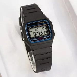 Unisex Casio Classic Digital Watch with Resin Strap in Black -Water Splush F91 - Picture 1 of 4