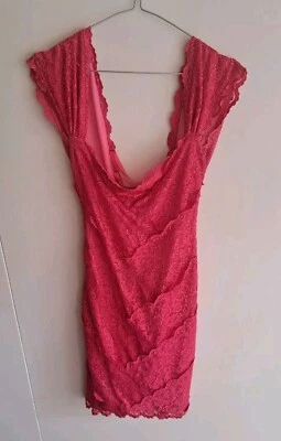 Bright Barbie Pink Lacey Lace Corset Tie Back Dress Size 12 Medium $4 EXPRESS — 第 1/4 张图片