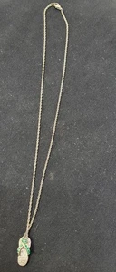 Unbranded Flip Flop Pendant Necklace Gold Tone Green Rhinestones - Picture 1 of 6