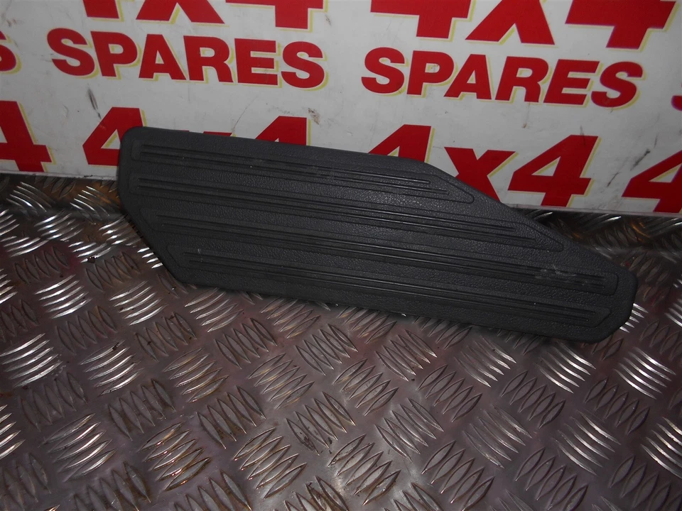 BFD019676 2013 VW VOLKSWAGEN AMAROK 2.0 TDI MANUAL REAR SILL KICK PLATE - Image 1 of 1