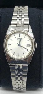 Vintage Seiko Day Date Stainless Ladies Quartz Watch 7N82-6001 - Picture 1 of 9
