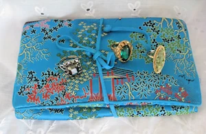 Vtg 1980s Asian Tri Folding Jewlery Pouch, + 3 Costume Jewlery Adjustable Rings. - Picture 1 of 11