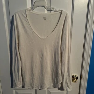 Old Navy White Long Sleeve Top Size Large Gently Used - Picture 1 of 2