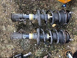 2 x FRONT SHOCK ABSORBER WITH SPRINGS TOYOTA CARINA 1994 1.6L PATROL GENUINE - Picture 1 of 4