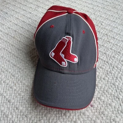 New Era Boston Red Sox Baseball Cap Hat 7 3/8 Socks fitted red grey - Image 1 of 4