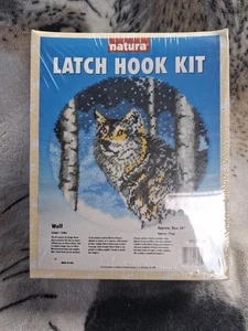 National Yarn Crafts Nature 28" Circular Wolf Rug Latch Hook Kit - Picture 1 of 7