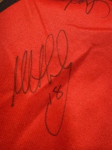 AFL On- Field Essendon Size M Michael Hurley #18 Signed Adidas Guernsey - Bild 1 von 16