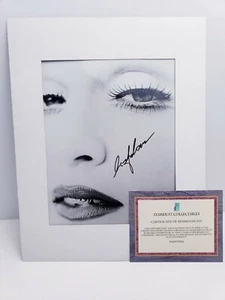 Autographed Photo Of Madonna Black and White Glossy 8 x 10 Certificate of Authen - Picture 1 of 8