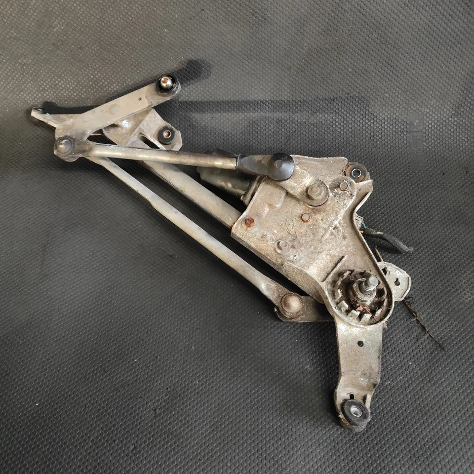2008 MITSUBISHI GRANDIS LIMPADOR DIANTEIRO MOTOR LINKAGE 395A #1 - Imagem 1 de 4