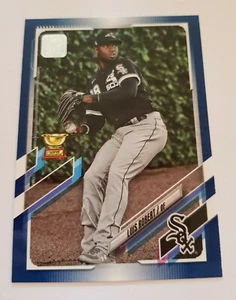 Topps 2021 Series 1 - Luis Robert - Chicago White Sox - Blue - Rookie Cup - Bild 1 von 2