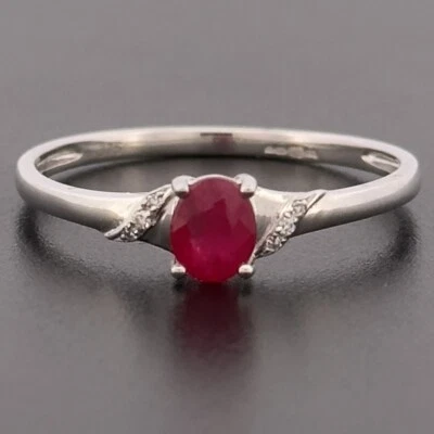 9ct White Gold Ruby & Diamond Cluster Ring Size O Hallmarked - Image 1 of 4