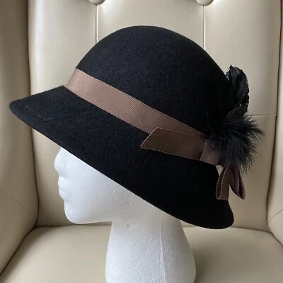 De Colección Lancaster Lana Fieltro Sombrero Pluma Negro Marrón Banda Gwen Pennington Exclusivo Foto 1 de 4