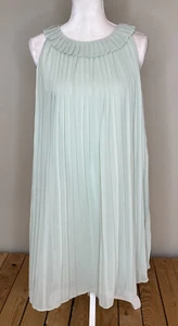 Modcloth Women’s Sleeveless knee Length pleated dress Size XXS Mint green D9 - Picture 1 of 8
