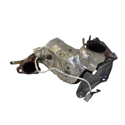 Katalysator Kat Dacia Sandero II Renault Clio IV Captur i mit Lambdasonde 0,9T - Image 1 of 4