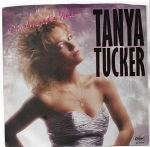 TANYA TUCKER - ONE LOVE AT A TIME / FOOL, FOOL HEART - 1986 45rpm w/PICTURE SLV - Picture 1 of 2