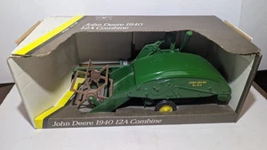 ERTL John Deere 1940 12A Combine #5601 New in Box **READ** - Picture 1 of 10