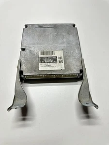 1998-1999 Toyota Tacoma 3RZ-FE 2.7 ECU Engine Control Module 4x4 A/T 89661-04530 - Foto 1 di 3