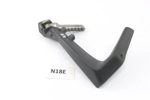 Triumph Sprint ST 1050 215NA 2008 - Supporto poggiapiedi posteriore destro N18E - Foto 1 di 3