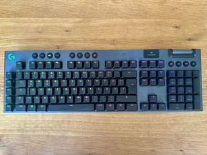Logitech G915 Lightspeed Tastatur - GL Tactile - Neue Caps / Keys Wireless - Bild 1 von 3