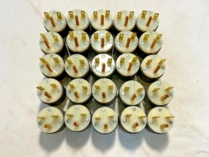 (25) Tapa de cable conector macho Hubbell 5666 15 amperios 250 voltios - Imagen 1 de 3