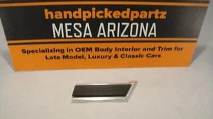 Ford F-150 F-250 F-350 Bronco XLT 1980-1986 LH guardabarros inferior moldura - Imagen 1 de 6