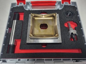 Rix Tools 1/4 DIN 92 x 92 mm Edelstahl Vierkant Locher & Schneideisen Set mit Koffer - Bild 1 von 2