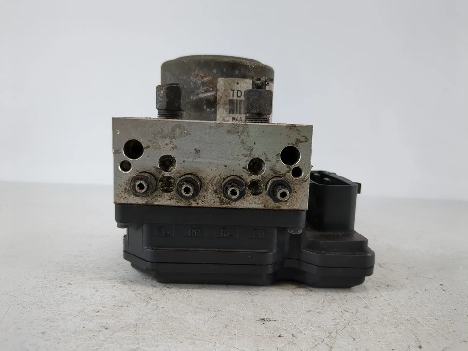 Módulo de control de bomba Nissan Rogue Abs 2011-2011 U3LVJ Foto 1 de 4