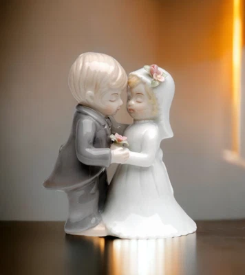 Mini estatuilla de cerámica para pareja de boda, decoración de boda, regalo de boda, favor de boda Foto 1 de 3
