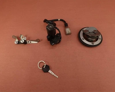 Yamaha R3 YZF-R3 2016 15-18 YZFR3 JUEGO DE LLAVES DE ENCENDIDO TAPA DE GAS Foto 1 de 4