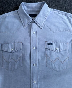 VTG Wrangler Shirt Chambray Denim Pearl Snap Button Down Sz L S/S Western Cowboy - Picture 1 of 9