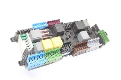 Modulo scatola fusibili MERCEDES-BENZ SPRINTER 3,5-t Van 907, 910 A9075450100 3.00 2020 - Immagine 1 di 4