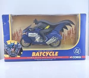 Corgi 77404 Batman DC Comics 1/16 scale Diecast The Batcycle BOXED - Picture 1 of 11