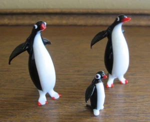 Vintage Hand Blown Glass Miniature PENGUIN FAMILY Lot Of 3 - Picture 1 of 5