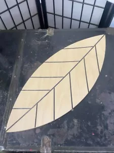 EUC Showroom Finland Leaf Platter Charcuterie Board - Picture 1 of 7